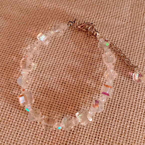 Crystal beaded bracelet - Picture 2 of 3